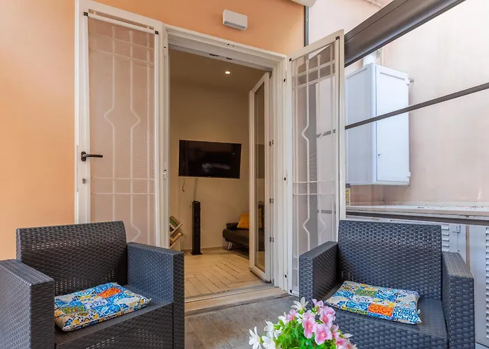 Caracalla Apartament With Garden